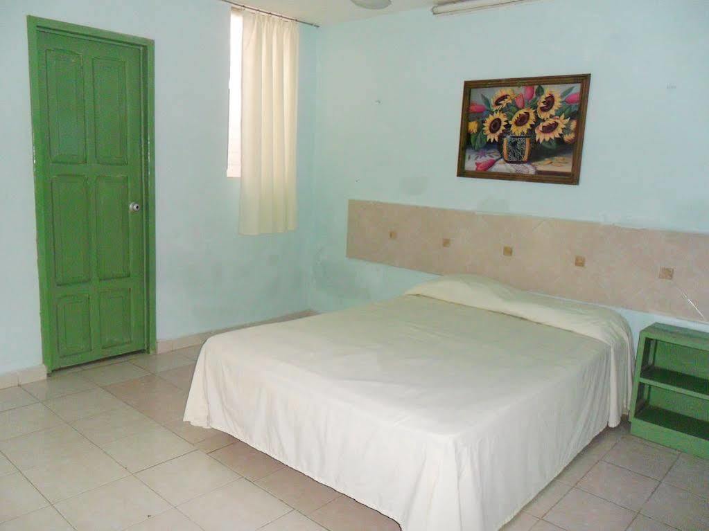Hotel Aventura Mérida Eksteriør bilde